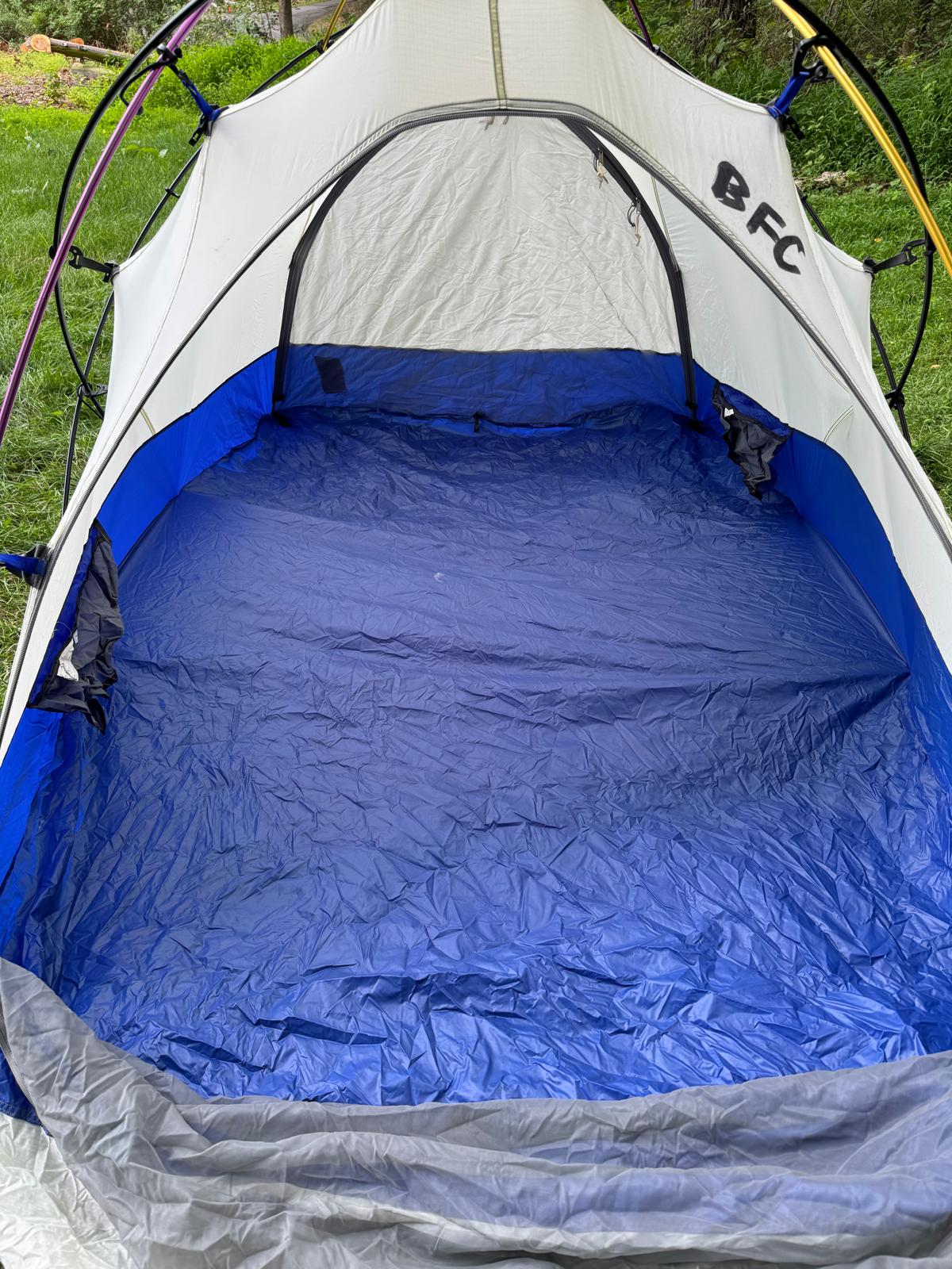 Sierra Designs Tiros 2-Person Tent (Missing Strap) - Image 7