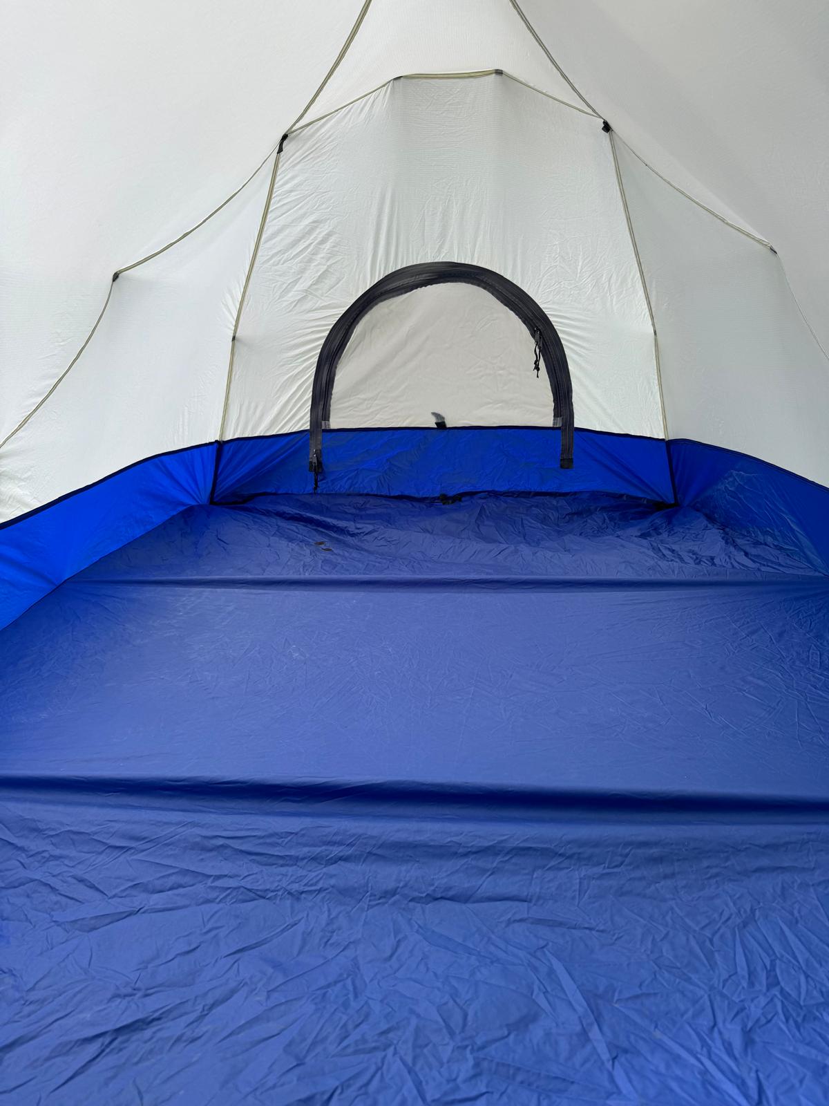 Sierra Designs Tiros 2-Person Tent- Vintage 90s (Tear in Fly) - Image 6